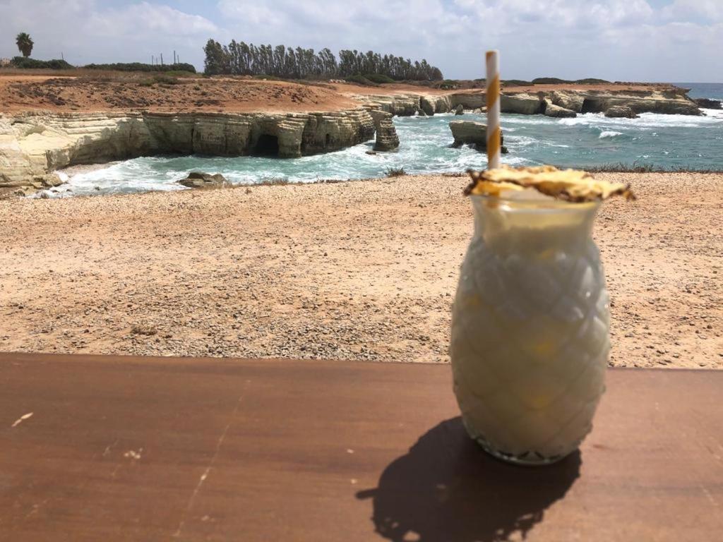 207 Kings Palace Seaview Paphos Bagian luar foto
